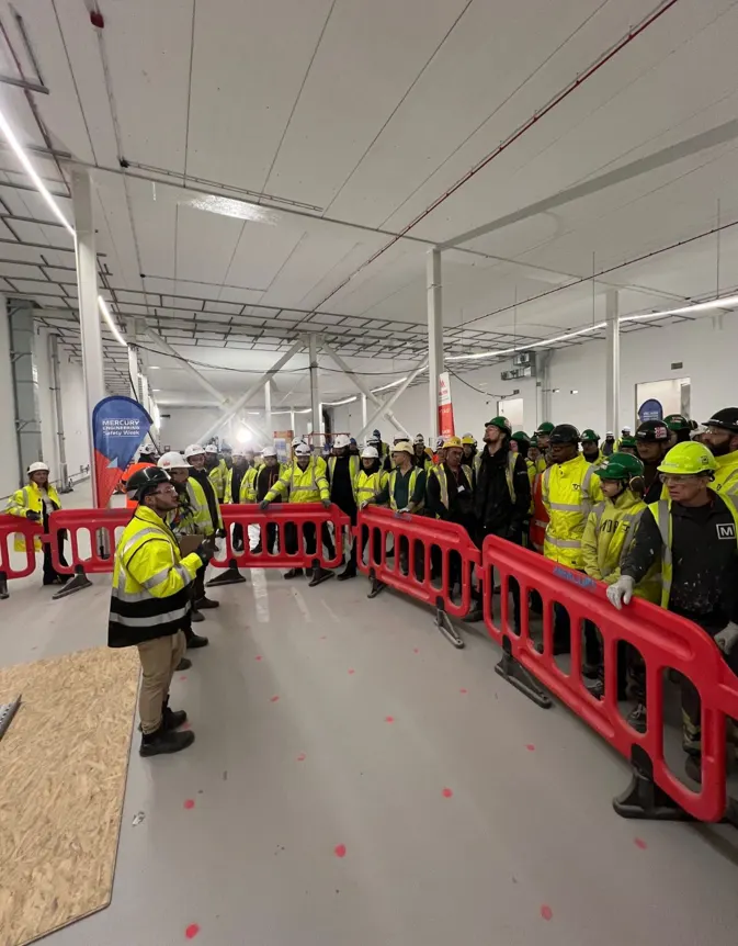 SA3 Power site team safety briefing before work begins