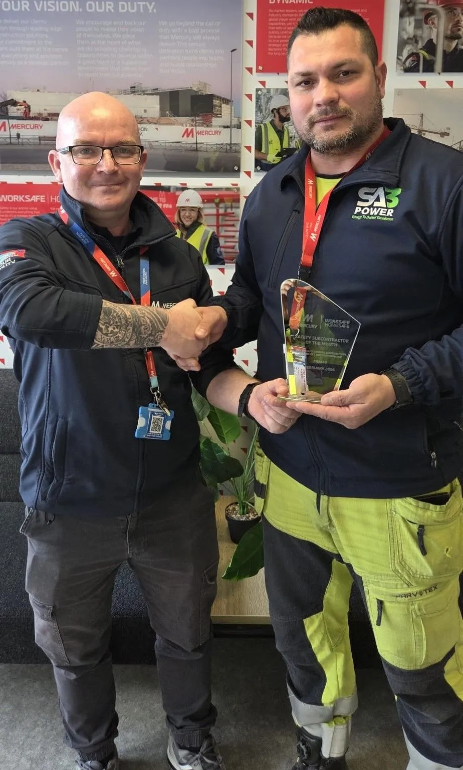 Ion Nastasa, SA3 Power, with the EHS SLT Award