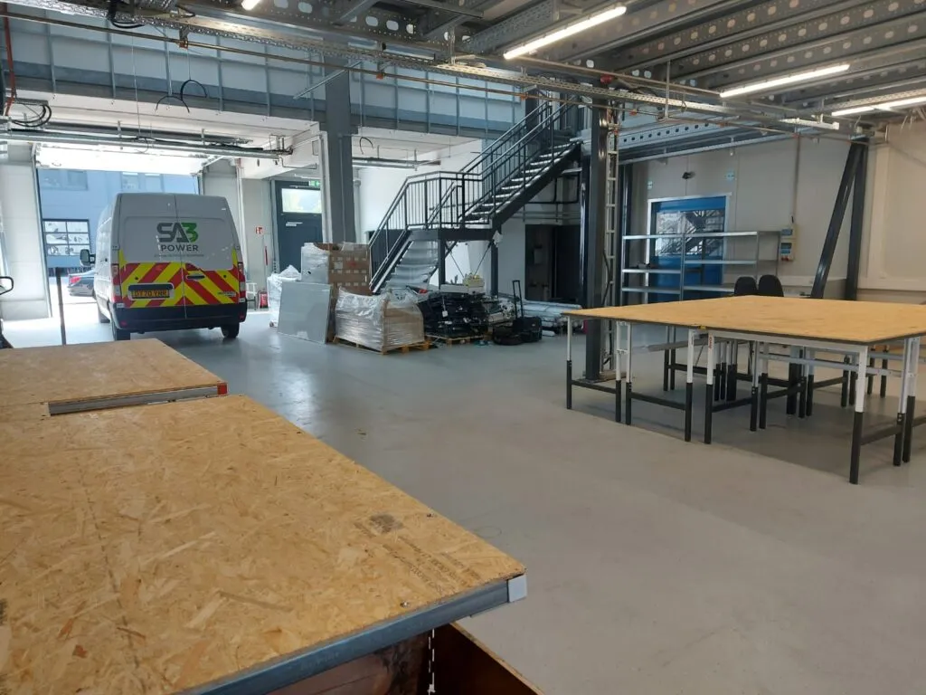 Assembly area at the SA3 Power Frankfurt offsite facility